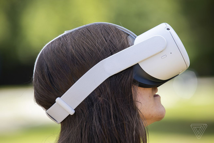 В разработке технологий VR и AR занята почти пятая часть сотрудников Facebook