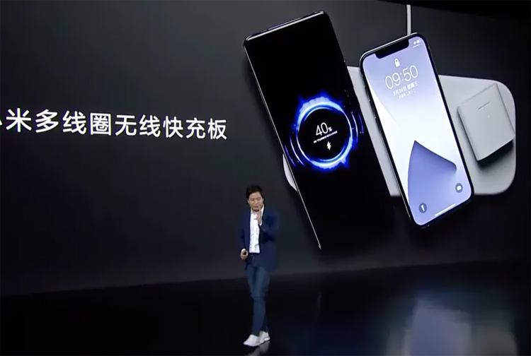 Xiaomi представила беспроводную зарядку на три устройства. Прежде такую пыталась сделать Apple, но не смогла