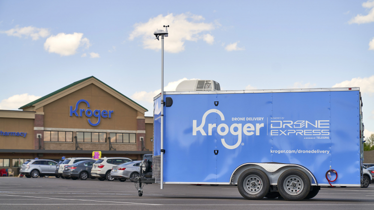 Американские супермаркеты Kroger начали доставлять покупки дронами