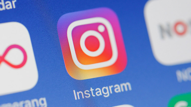 В США выступили против планов Facebook создать версию Instagram для детей