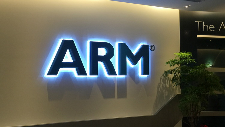 До закрытия сделки с NVIDIA компания ARM приостановила набор новых сотрудников и выплату премий