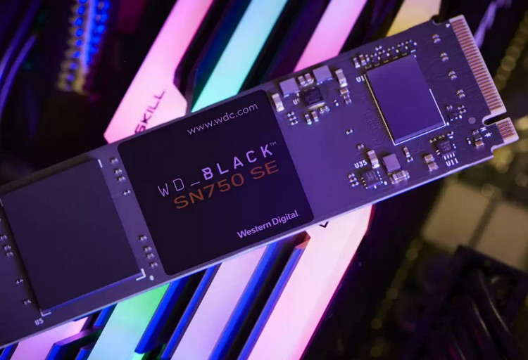 Western Digital представила новые игровые твердотельные накопители WD_Black для консолей и ПК