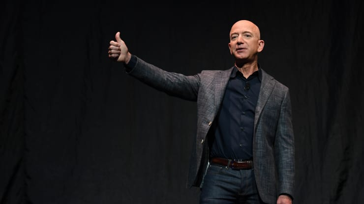 Джефф Безос покинет пост генерального директора Amazon 5 июля