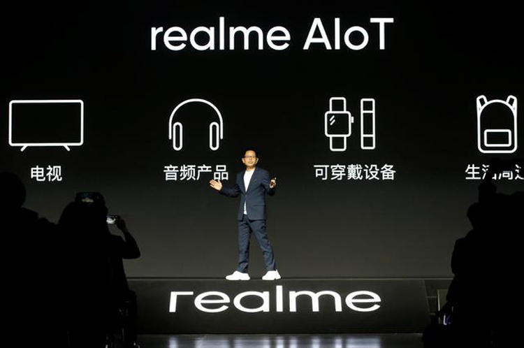 Realme выпустит доступный смартфон с тройной камерой и большой батареей