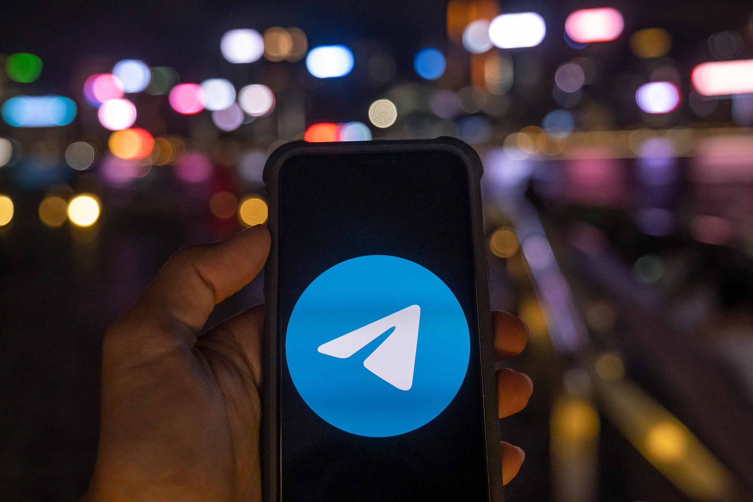 Суд оштрафовал Facebook и Telegram на 17 и 10 млн рублей