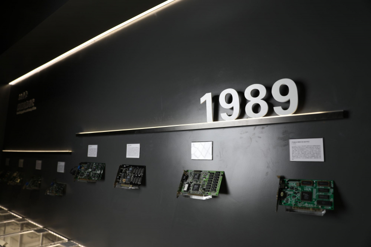 Colorful открыла в Китае музей графических процессоров — история ускорителей с 1980-х и до наших дней