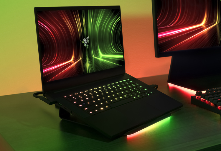 Здесь и ниже изображения Razer