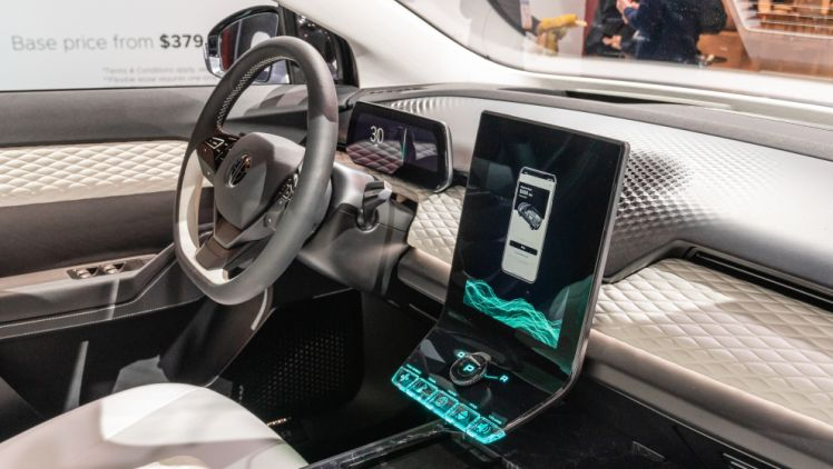 В компании Fisker считают, что электромобили станут привлекательнее машин с ДВС уже к 2025 году
