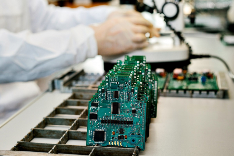 Германия попытается убедить Intel построить новую полупроводниковую фабрику в Баварии