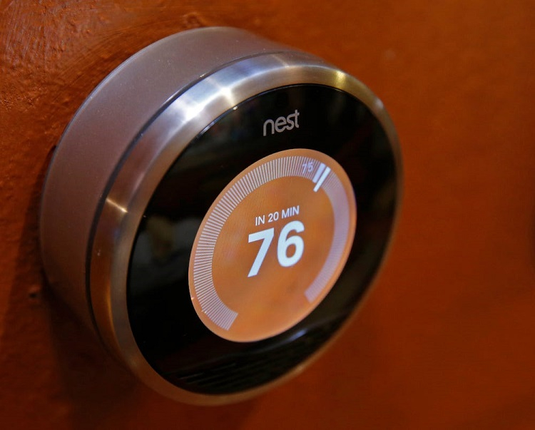 В разгар жары энергетики Техаса намеренно «подогрели» дома клиентов с помощью умных термостатов