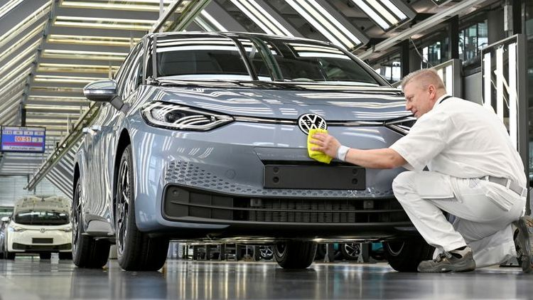 Полного отказа от ДВС концерн Volkswagen добьётся к 2050 году