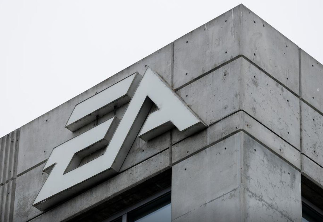 EA опровергла слухи о добавлении рекламных роликов в их видеоигры