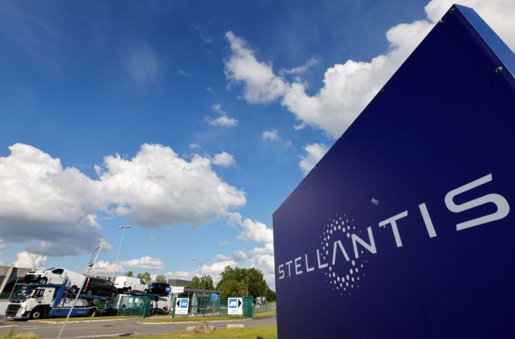 Stellantis инвестирует €30 млрд в электрификацию линейки выпускаемых автомобилей