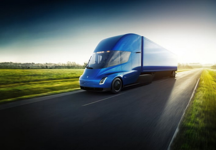 Tesla отложила выпуск электрических тягача Semi и пикапа Cybertruck до следующего года