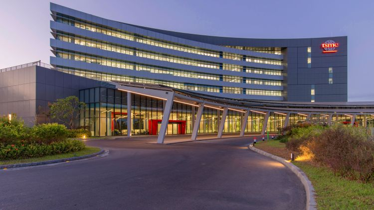 На предприятии TSMC, выпускающем новейшие процессоры Apple, произошло загрязнение технических газов