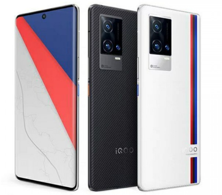Появились изображения смартфона iQOO 8 BMW Edition на процессоре Snapdragon 888 Plus