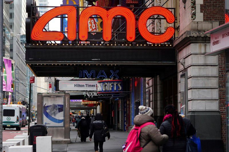Крупнейшая в США сеть кинотеатров AMC начнёт принимать оплату за билеты криптовалютой