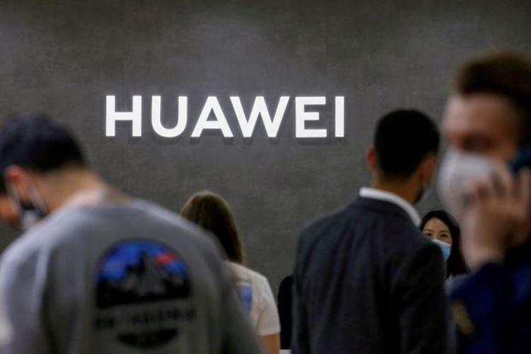 Американская компания обвинила Huawei в незаконном сборе данных жителей Пакистана