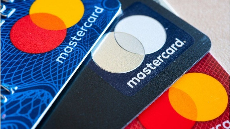 MasterCard избавится от магнитных полос на картах — мир переходит на бесконтактные платежи