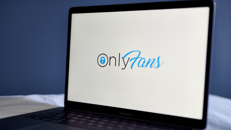 OnlyFans запретит слишком откровенный контент из-за давления платёжных систем