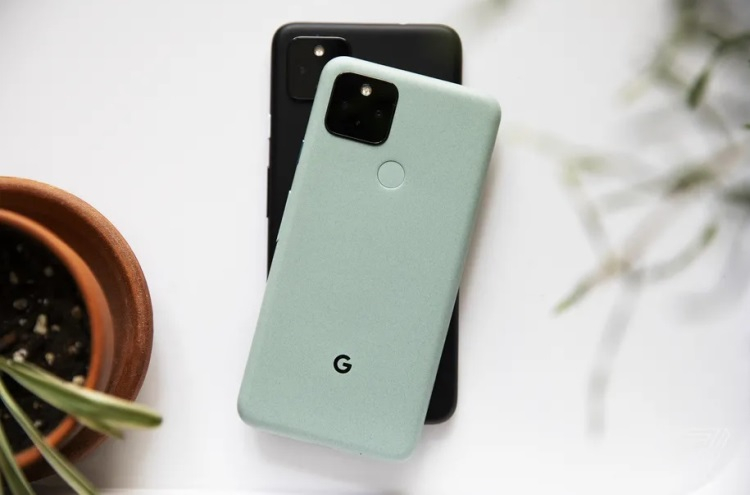 Google свернула продажи смартфонов Pixel 5 и Pixel 4A