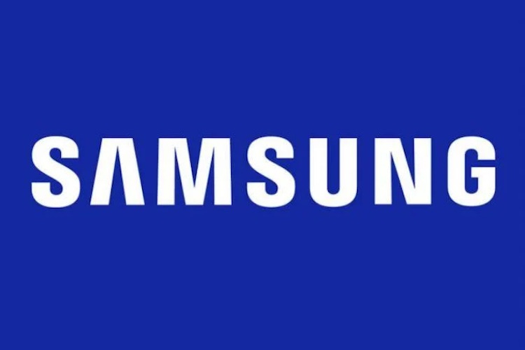 Samsung показала умный динамик с разгибающимся 12,4-дюймовым экраном