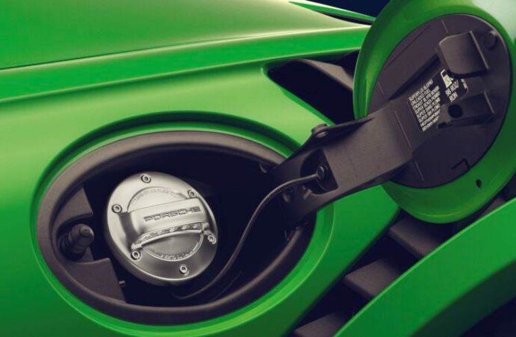 Porsche и Siemens начали строительство завода по производству синтетического топлива в Чили