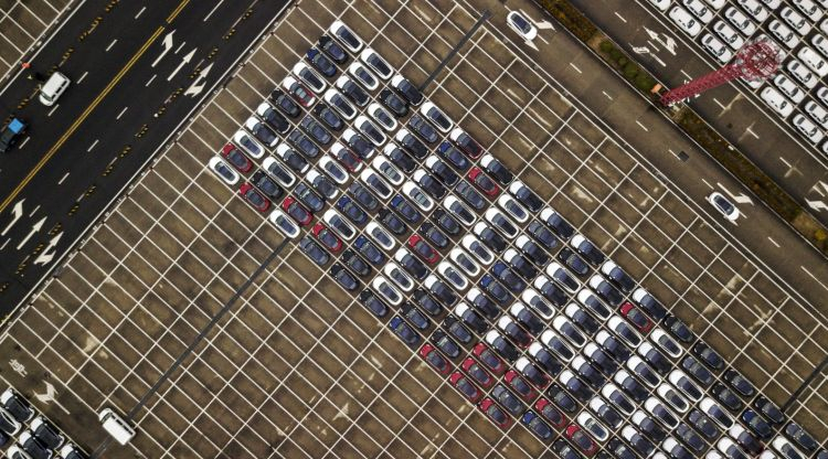 Илон Маск рассчитывает на победу над логистическими трудностями Tesla к 2023 году