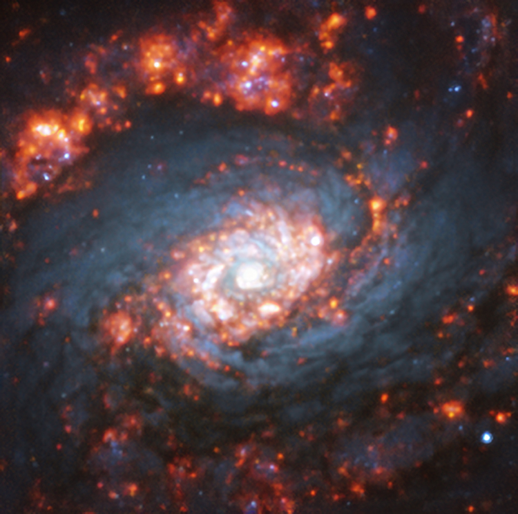 Здесь и ниже изображения ESO