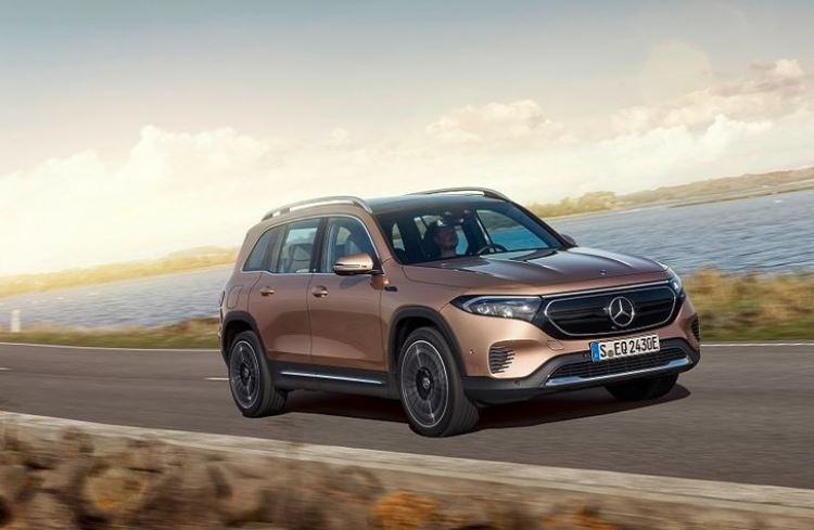 Mercedes-Benz будет использовать в электромобилях начального уровня менее мощные LFP-батареи