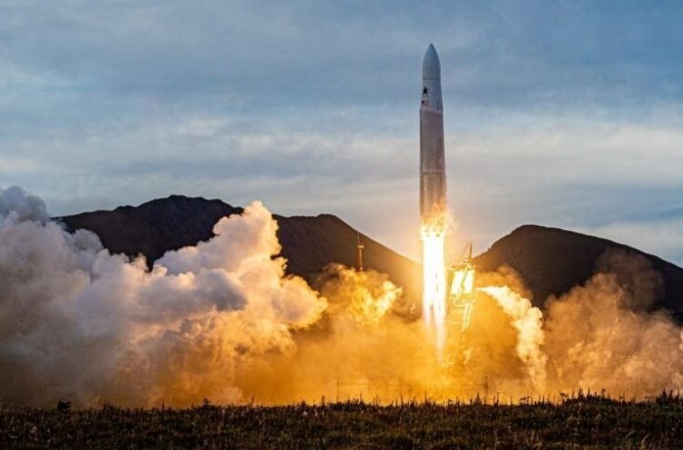 Astra Space подала заявку на запуск в космос 13 600 интернет-спутников