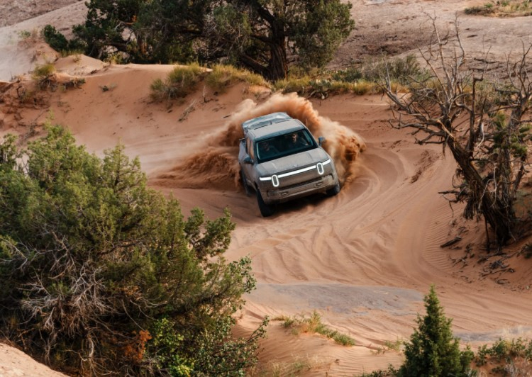 Акции Rivian продолжают стремительно дорожать скоро компания потеснит Volkswagen
