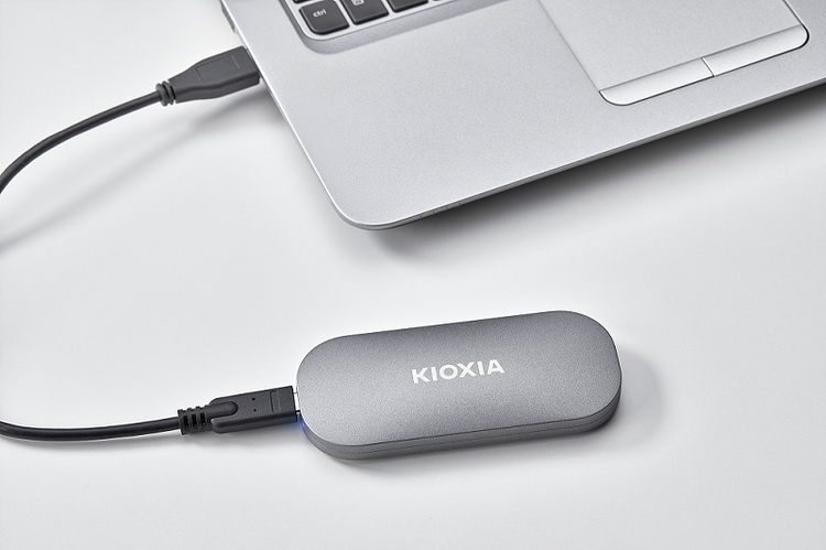 Kioxia представила зовнішні SSD Exceria Plus – до 2 Тбайт та до 1050 Мбайт/с