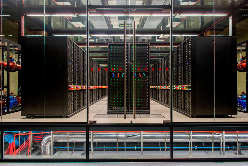  Суперкомпьютер MareNostrum 4 (Фото: Barcelona Supercomputing Center) 