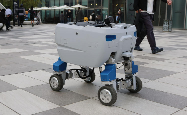 Робот-доставщик Mighty скоро начнёт работать в Токио