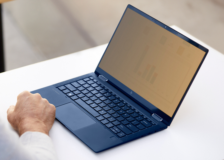 Как HP обеспечивает кибербезопасность бизнес-ноутбуков — разбираем с экспертом компании на примере EliteBook