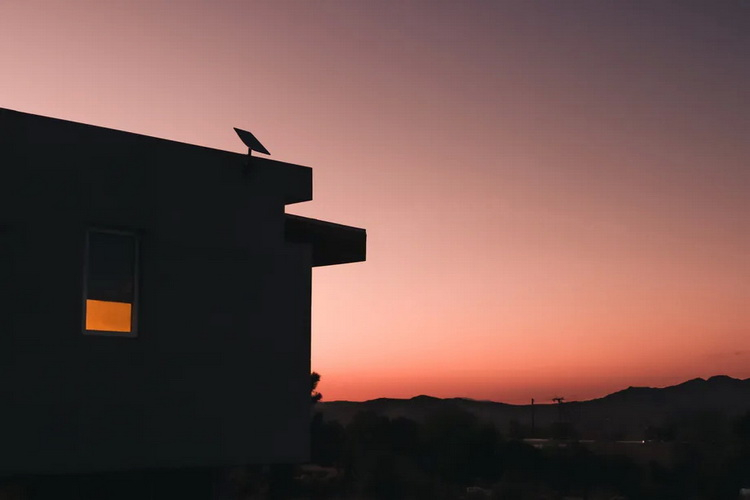 SpaceX представила премиум-подписку на спутниковый интернет Starlink ...