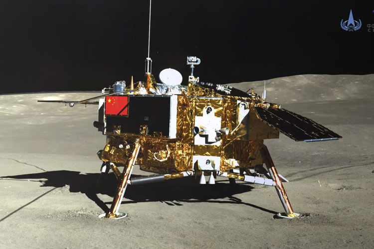  Китайский зонд миссии «Чанъэ-4» на Луне 