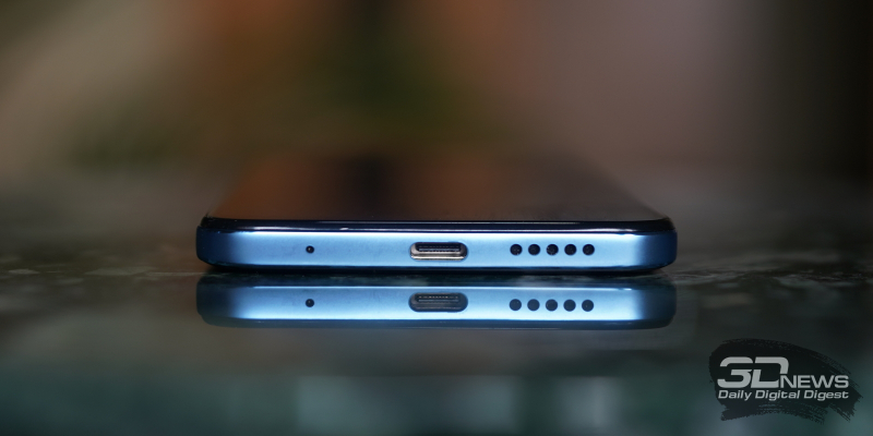  Xiaomi POCO M4 Pro, нижняя грань: микрофон, порт USB Type-C, динамик 