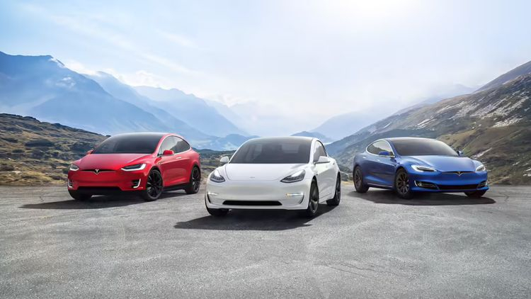 Tesla в первом квартале поставила на 68 % больше электромобилей, чем годом ранее