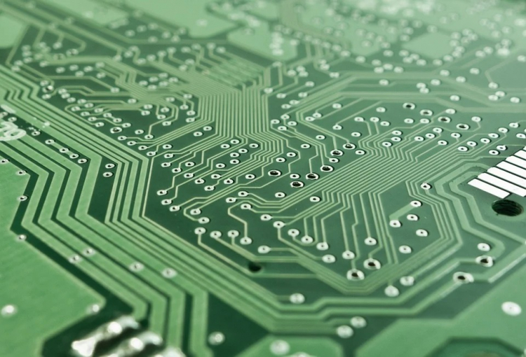 «Росэлектроника» заявила о наращивании производства электронных компонентов