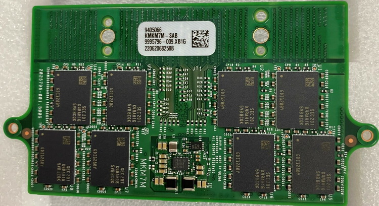  Модуль DDR5 Dell CAMM 16 Гбайт 