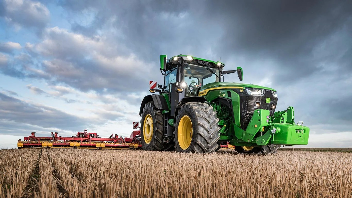 John Deere 8r