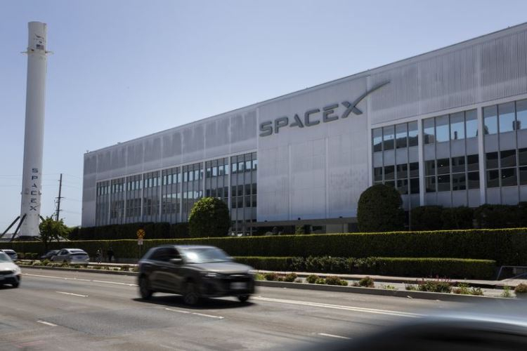 SpaceX привлекла $1,68 млрд свежих инвестиций и теперь оценивается в $125 млрд