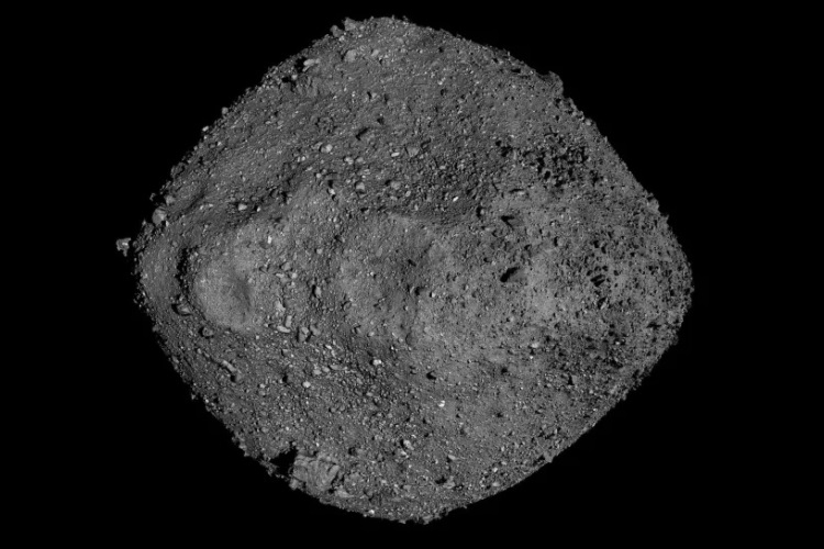Астероид Бенну едва не поглотил автоматическую станцию OSIRIS-REx