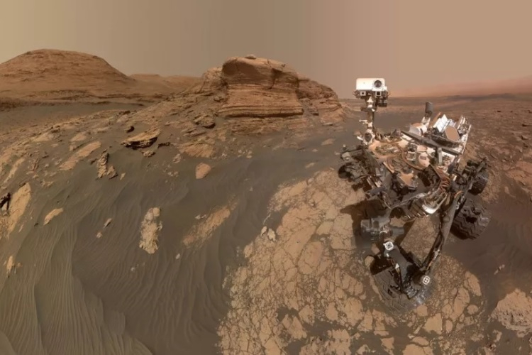  Селфи-снимок Curiosity на холме Мон-Мерку на Марсе / Источник изображения: NASA / JPL-Caltech / MSSS 