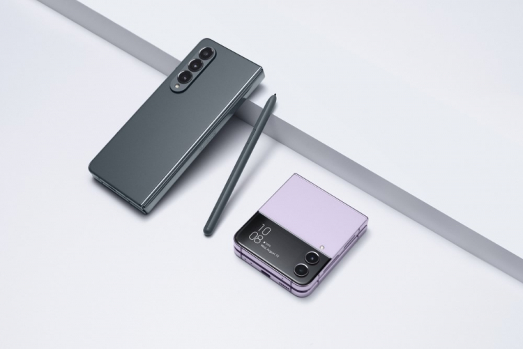 Samsung Z Flip 4 и Z Fold 4 вдвое превзошли предшественников по популярности в Европе