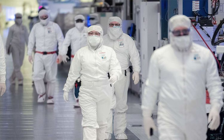 Intel intends to fight the U.S.semiconductor industry's staffing hunger decisively