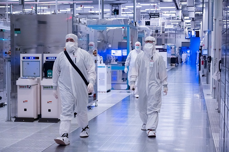 Intel to build advanced chip packaging plant in northern Italy