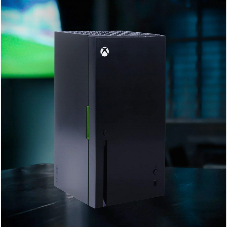 Smaller, quieter and cheaper: Microsoft has released a second version of the Xbox Series X-style mini fridge